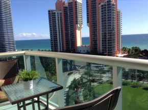 Гостиница Sunny Isles Aparment  Санни Айлс Бич